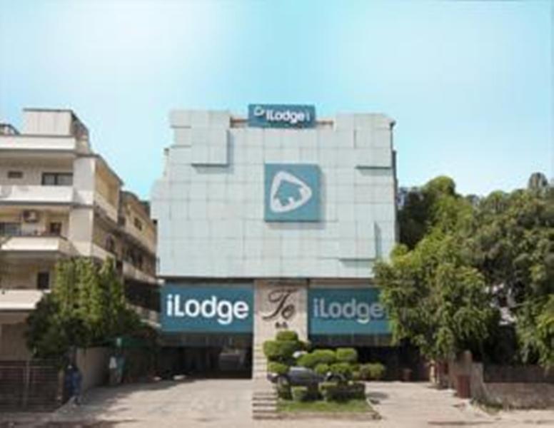 Hotel The Madison Nowe Delhi Zewnętrze zdjęcie
