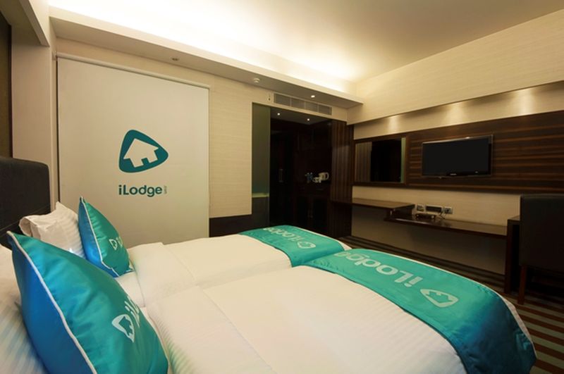 Hotel The Madison Nowe Delhi Zewnętrze zdjęcie