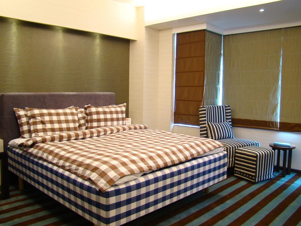 Hotel The Madison Nowe Delhi Pokój zdjęcie