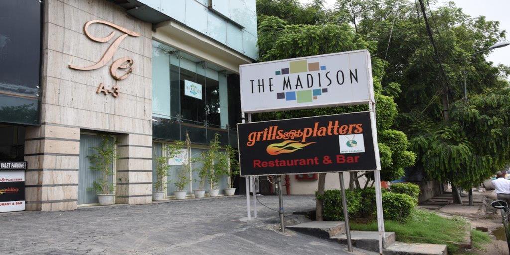 Hotel The Madison Nowe Delhi Zewnętrze zdjęcie